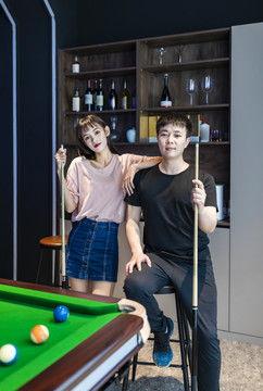 桌球爱情 在线观看,浪漫对决，爱情在线绽放  第1张